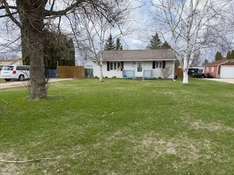 125 E Church, Mishicot, WI 54228