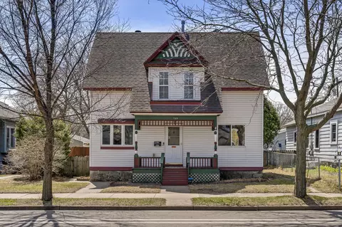 1324 Jackson, La Crosse, WI 54601
