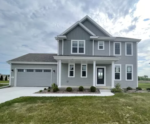 1299 Arrowood, Oconomowoc, WI 53066