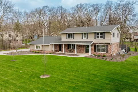 18320 Chevy Chase, Brookfield, WI 53045
