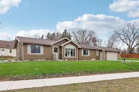 31 S Teri, Hartford, WI 53027