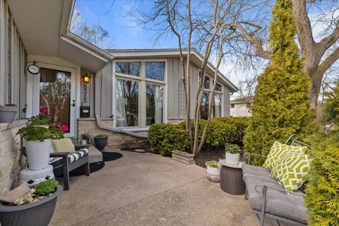 w141n8313 Merrimac, Menomonee Falls, WI 53051