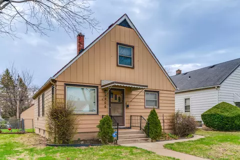 4906 N 24th, Milwaukee, WI 53209