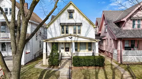 1307 S 30th, Milwaukee, WI 53215