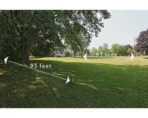 Lt0 Maple, Cleveland, WI 53015