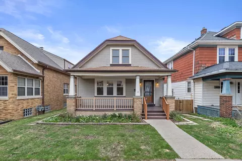 2747 S Adams, Milwaukee, WI 53207