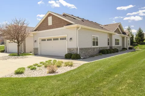 1139 Black Bear #7, Mukwonago, WI 53149