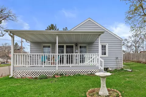 7705 Franklin, Burlington, WI 53105