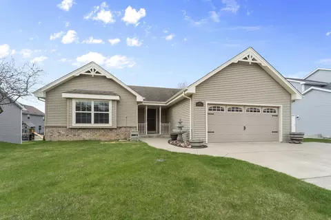 217 Acadia, Hartford, WI 53027