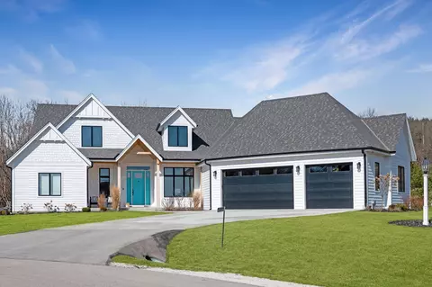 w305n6368 Fairwater, Merton, WI 53029