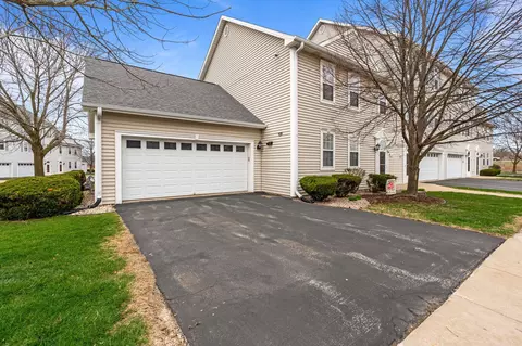2100 Woodbury #A, Waukesha, WI 53189