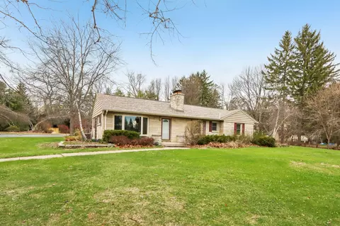 11311 N Wauwatosa, Mequon, WI 53097