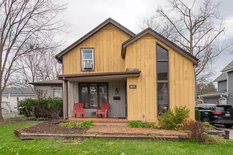 411 S Main, Oconomowoc, WI 53066