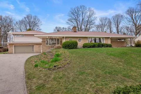 8110 W Edgerton, Greendale, WI 53129