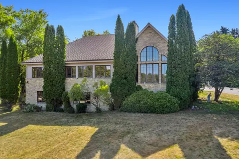 1168 Wejegi, Hubertus, WI 53033