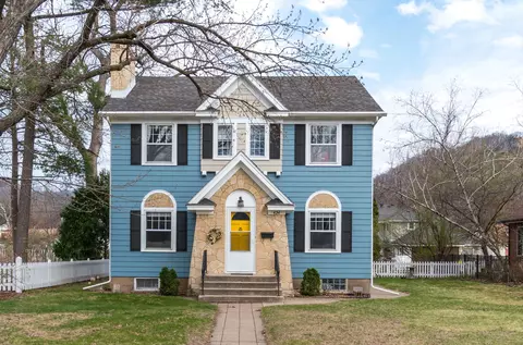 424 24th, La Crosse, WI 54601