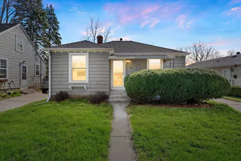 3015 Elm, Racine, WI 53405