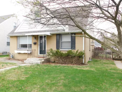8951 W Lisbon, Milwaukee, WI 53222