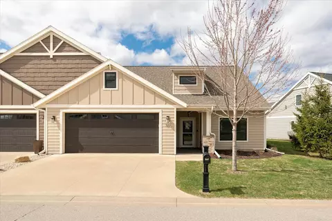 323 River, La Crosse, WI 54601