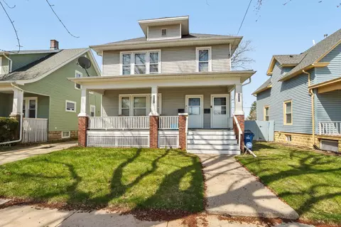822 Belmont, Racine, WI 53405