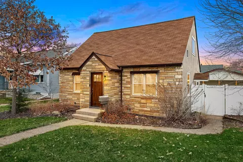 2135 Redfield, La Crosse, WI 54601