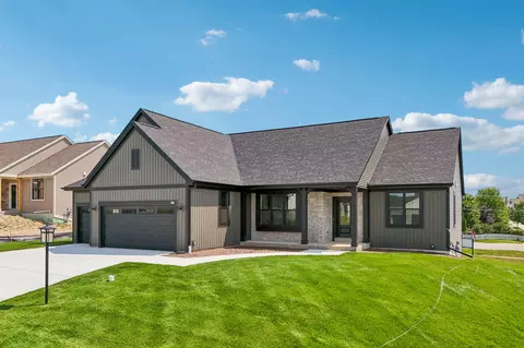 701 Panorama, Waukesha, WI 53188