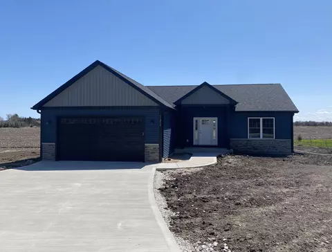 11213 Kraut, Franksville, WI 53126