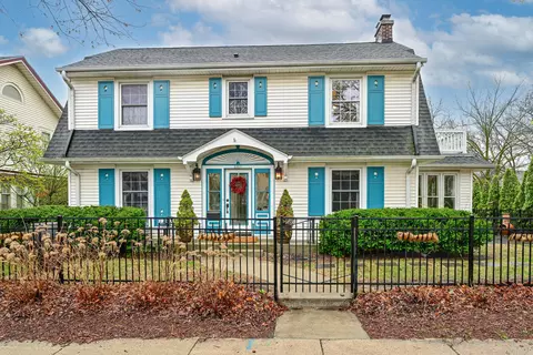 2201 E Beverly, Shorewood, WI 53211