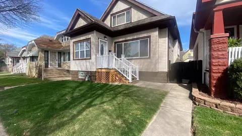 4052 N 18th, Milwaukee, WI 53209