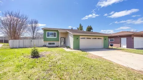 643 E Mitchell, Appleton, WI 54915