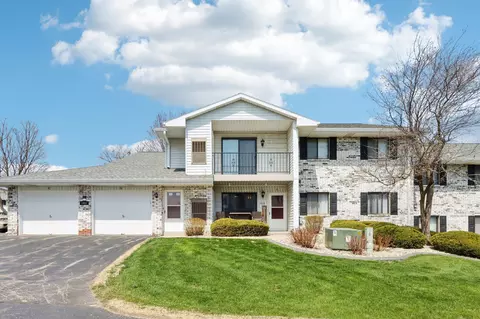 1402 30th #2C, Kenosha, WI 53144