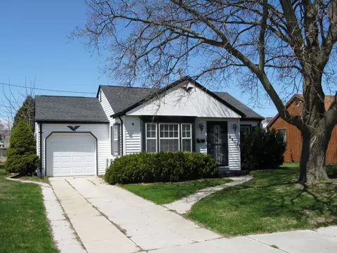 2232 Plymouth, Sheboygan, WI 53081