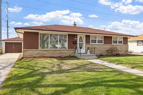 1429 Florida, Sheboygan, WI 53081