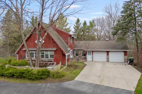 n3058 Hayton Road, Charlestown, WI 53061