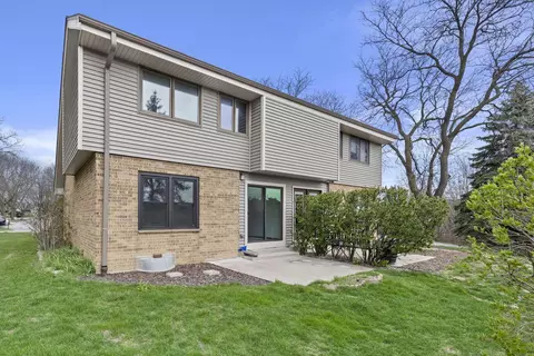 4832 S 19th, Milwaukee, WI 53221
