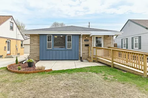 1024 S 110th, West Allis, WI 53214