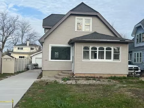 2435 N 59th, Milwaukee, WI 53210