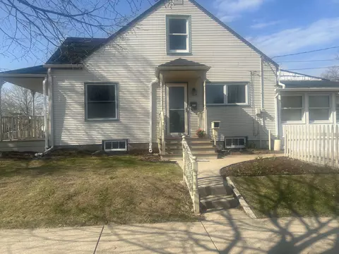 2374 S 65th, West Allis, WI 53219