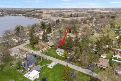 w1038 Eau Claire Road, Bloomfield, WI 53128