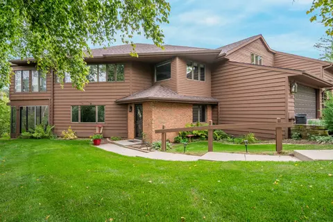 2839 Windepoint, Sheboygan, WI 53083