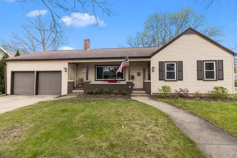 165 N Esterly, Whitewater, WI 53190