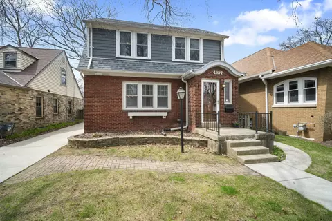 4237 N Morris, Shorewood, WI 53211