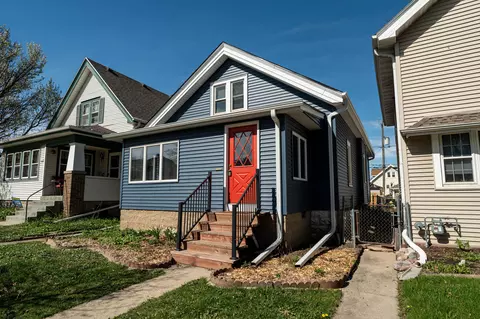 1317 S 74th, West Allis, WI 53214