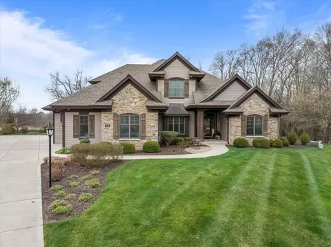 w194s8741 Wind Crst, Muskego, WI 53150