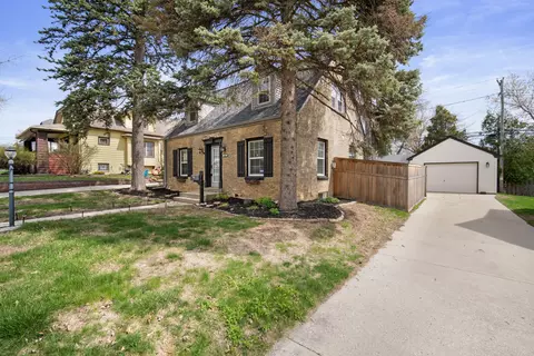 3368 S Schauer, Greenfield, WI 53219
