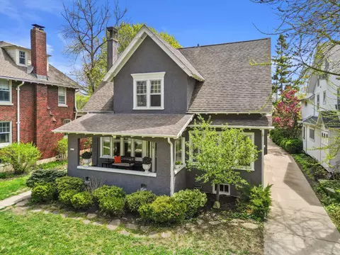 2515 E Newton, Shorewood, WI 53211