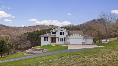 w5320 Bahr Road, Hamilton, WI 54669