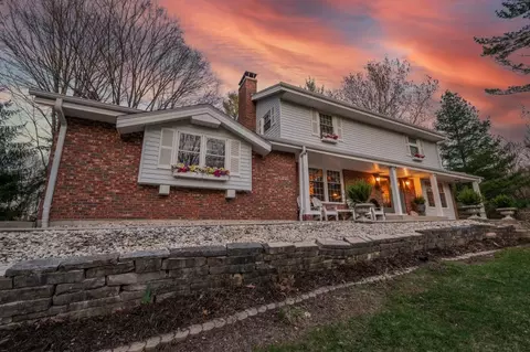 5402 Woodland, West Bend, WI 53095