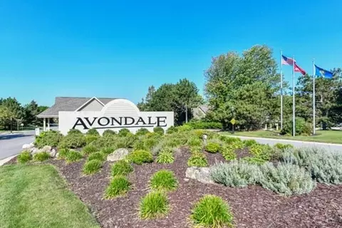 n21w24305 Cumberland #38 K, Pewaukee, WI 53072