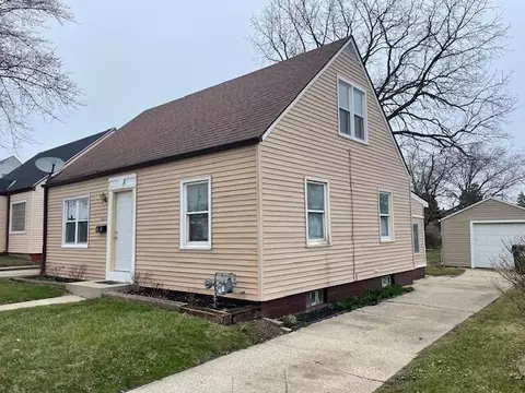 2615 Coolidge, Racine, WI 53403